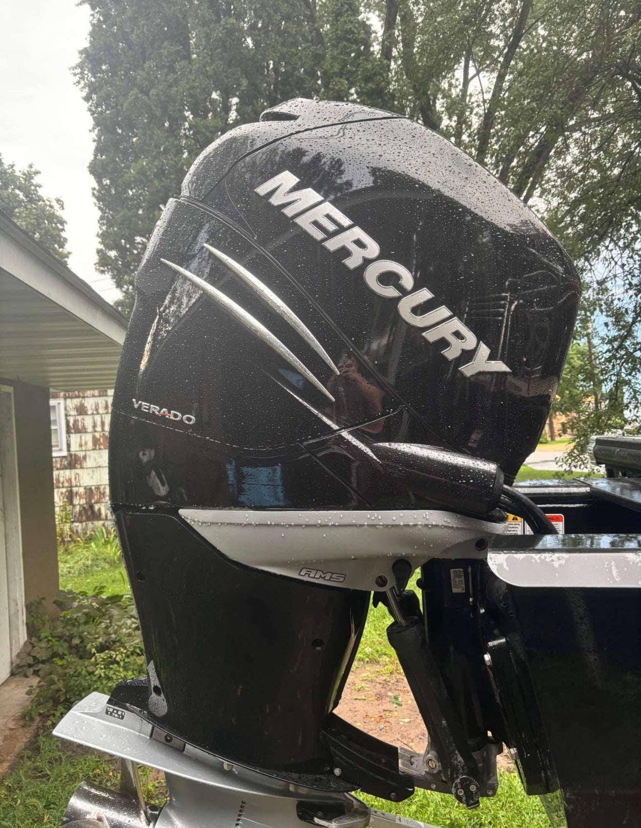 2022 Regency Tracker Tritoon