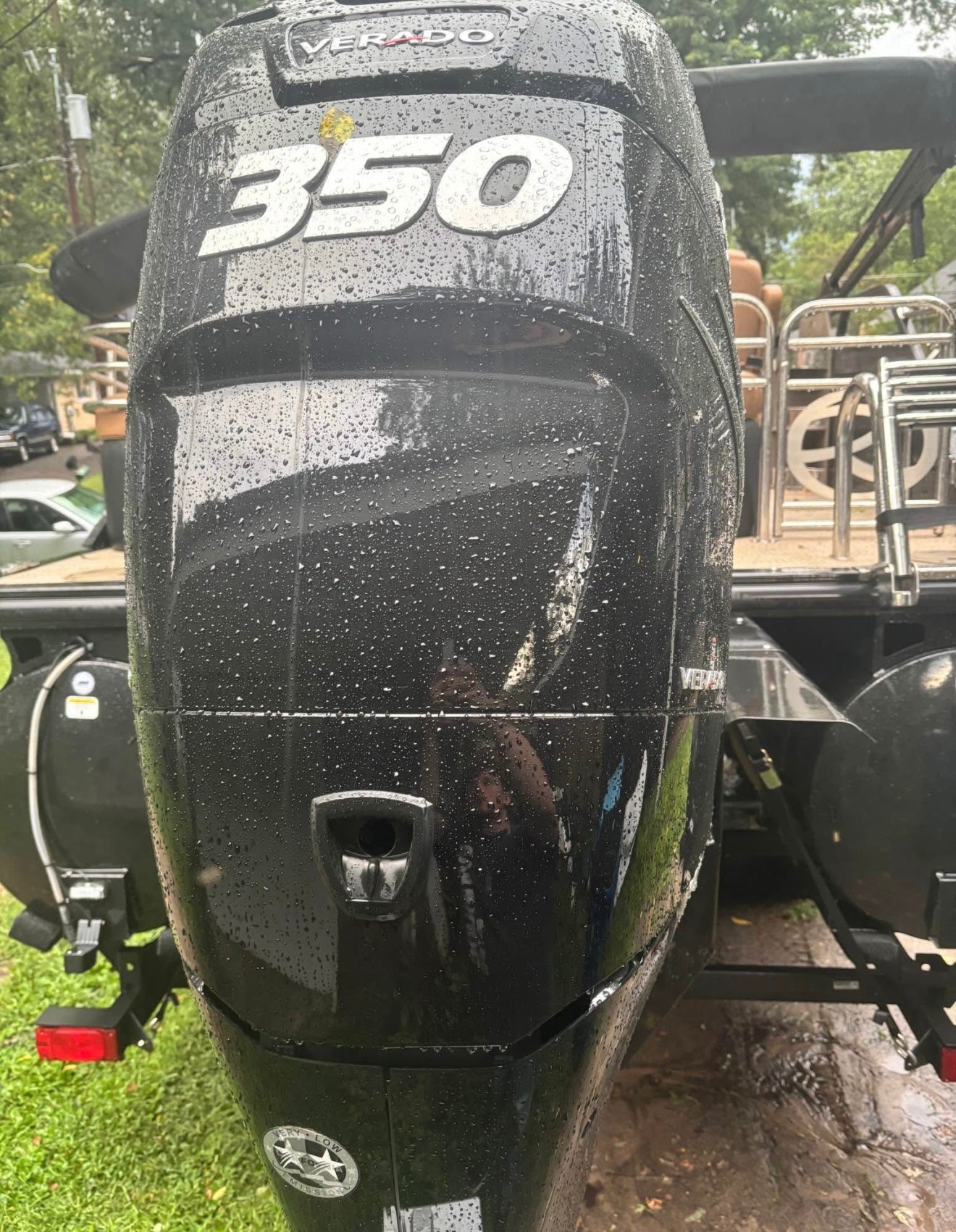 2022 Regency Tracker Tritoon